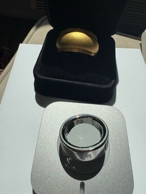SET Oura Ring Gen 4 Silver + Billie Simone Jewelry Gold Oura Ring Jacket Sz 8